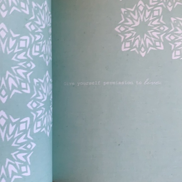 I Am Her - Affirmation Journal - Picture 5 of 5